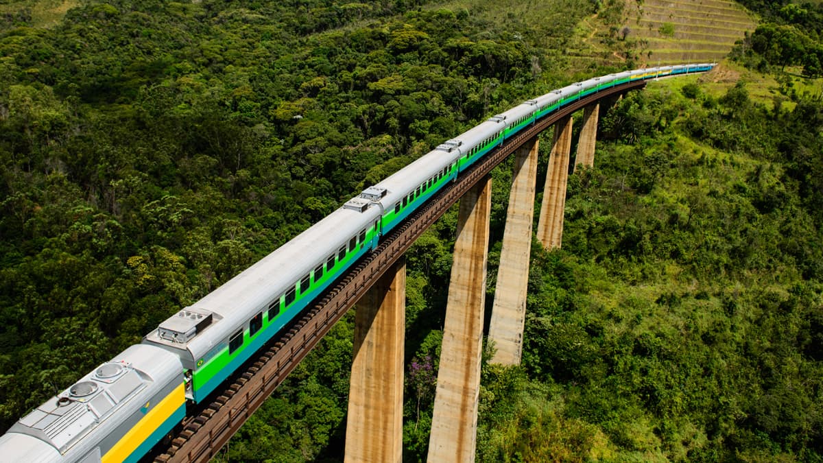 Circulação diária da Estrada de Ferro Carajás começa em 2027 no MA e PA