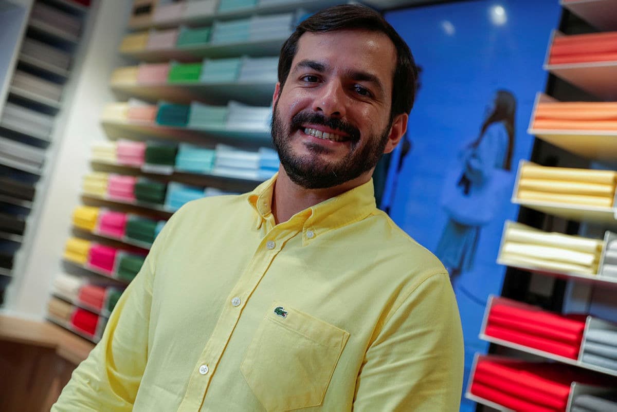 Lojistas de Salvador apostam em redes sociais para aumentar vendas na Black Friday