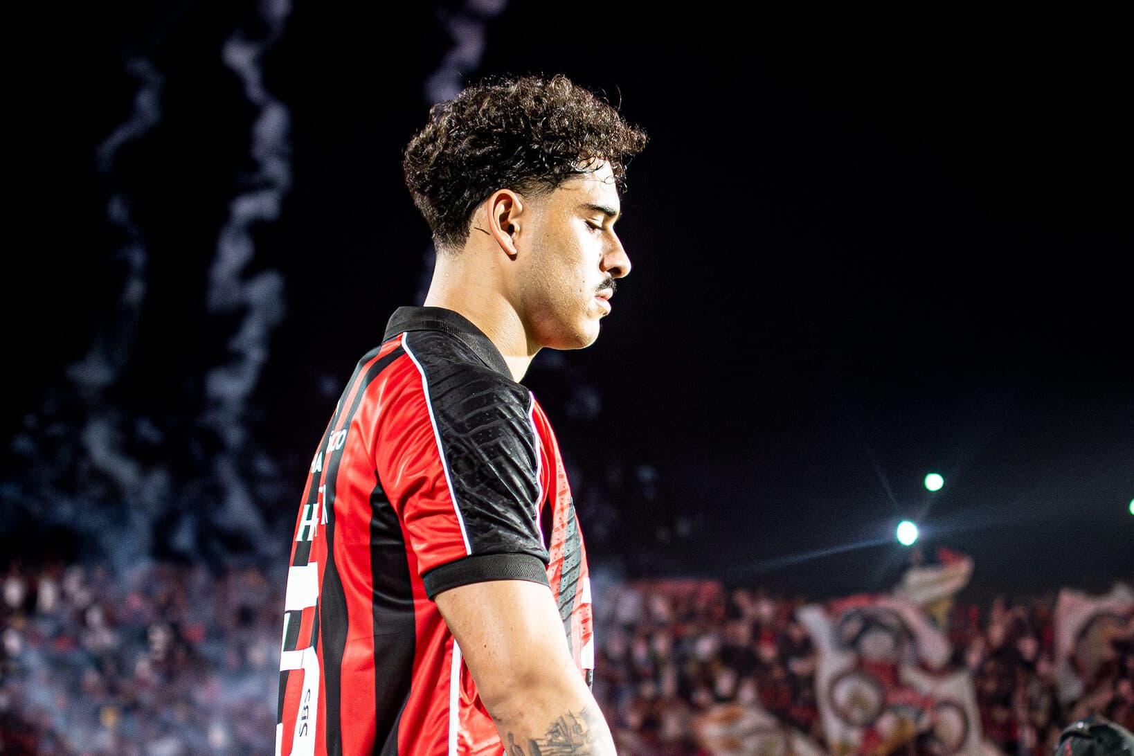 Vitória enfrenta Botafogo sem seu capitão Lucas Halter em Salvador