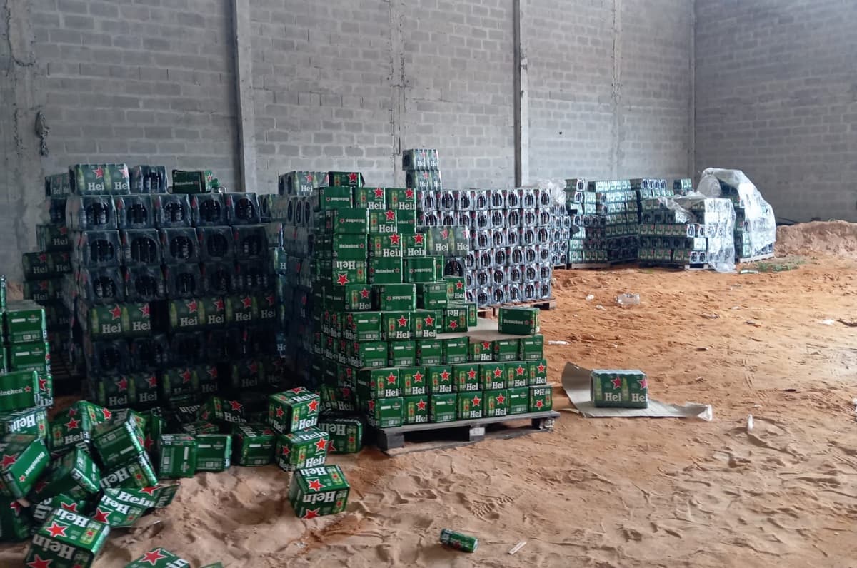 Polícia recupera carga de R$ 350 mil em cerveja em Salvador, Bahia