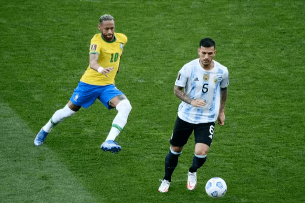 Paredes abre portas para Neymar no Boca Juniors; situação no Santos