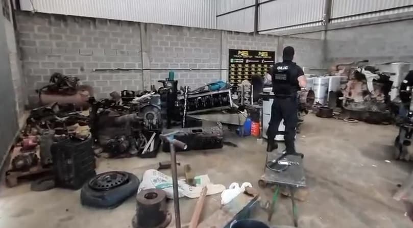 Polícia cumpriu mandados contra grupo especializado em roubo de caminhões na Bahia