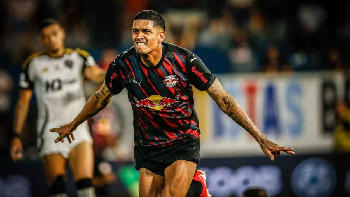 Atlético-MG é derrotado pelo RB Bragantino antes da final da Sul-Americana