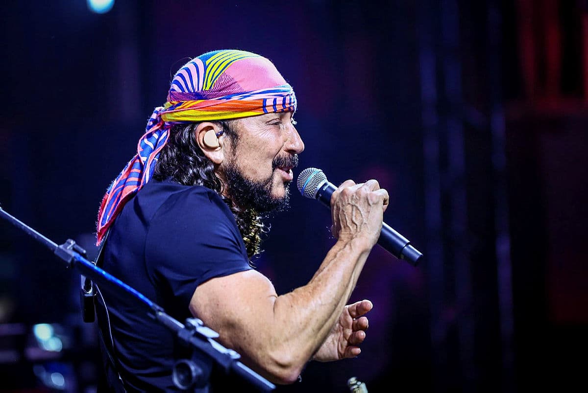 Bell Marques adquire lancha Schaefer 660 de R$ 15 milhões com luxo e tecnologia avançada