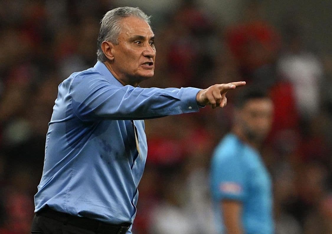 Tite volta ao futebol após pausa de sete meses por saúde mental