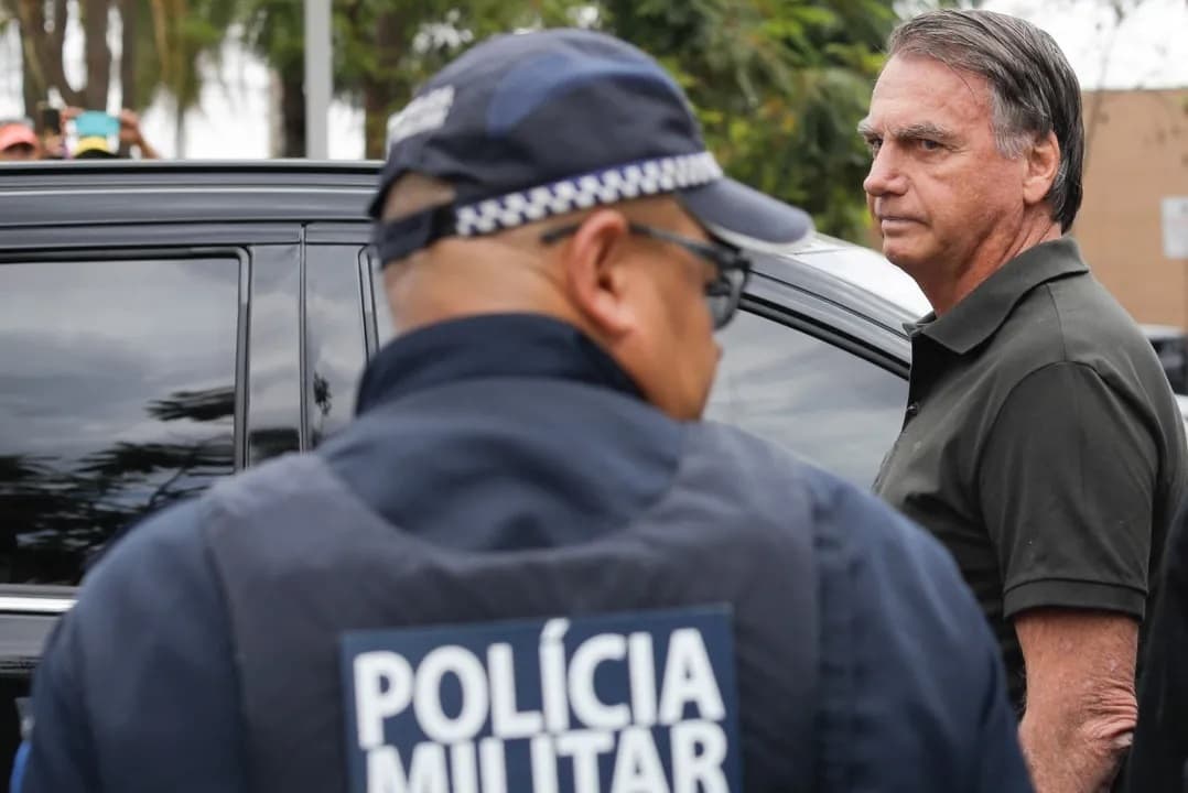 Bolsonaro isolado após STF cancelar visitas durante prisão preventiva por risco de fuga