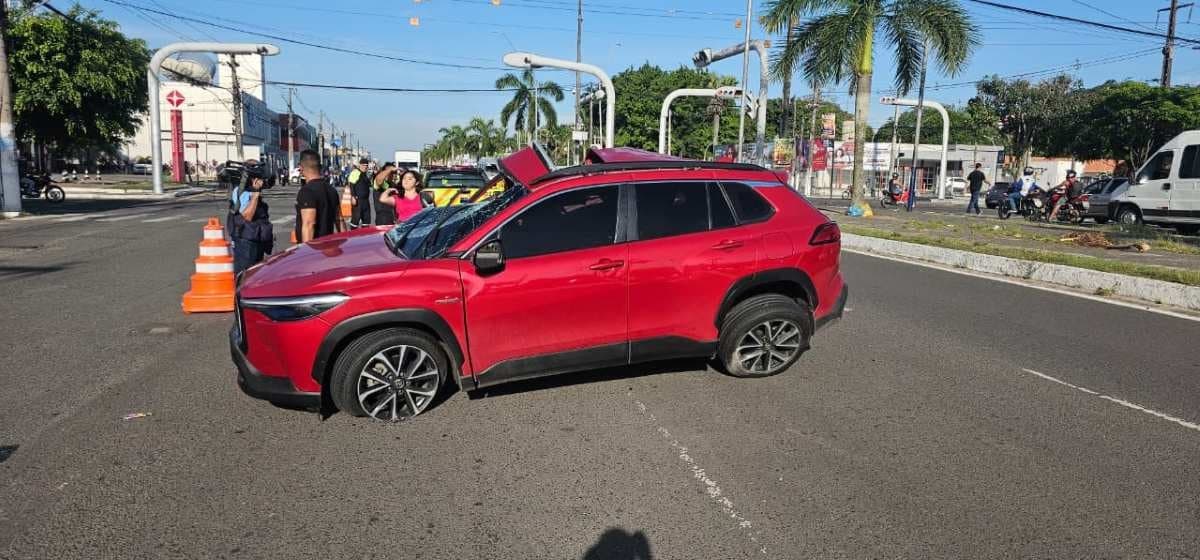 Accidente fatal: empresário morre em colisão entre Corolla e ônibus em Feira de Santana, BA