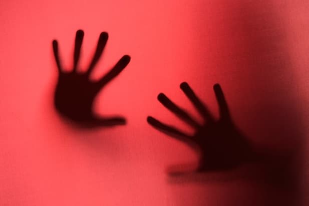 Mulher presa por tentativa de feminicídio em Nova Iguaçu, RJ