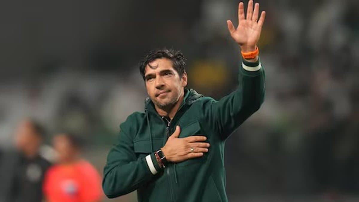 Abel Ferreira confirma permanência no Palmeiras antes da final da Libertadores em Lima