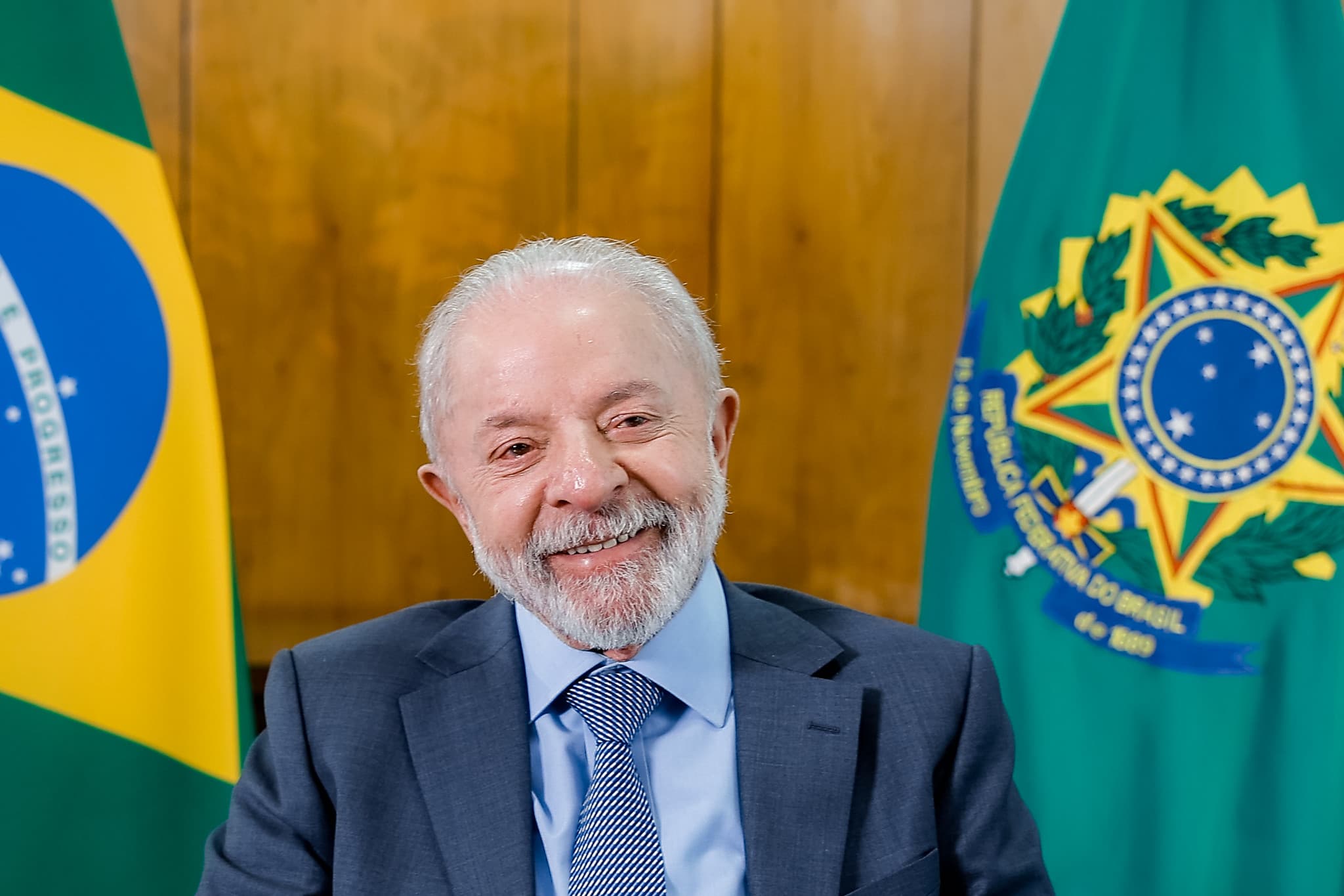 Lula anuncia isenção do Imposto de Renda para salários até R$ 5 mil em 2023