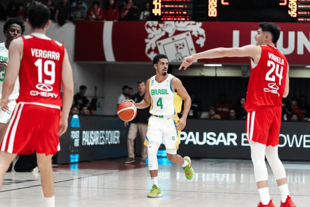 Brasil vence Chile por 78 a 62 e garante 100% nas Eliminatórias da Copa do Mundo de Basquete