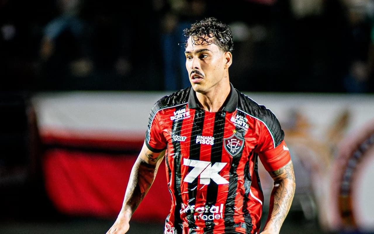 Lesão do capitão Lucas Halter prejudica Vitória contra o RB Bragantino em Salvador