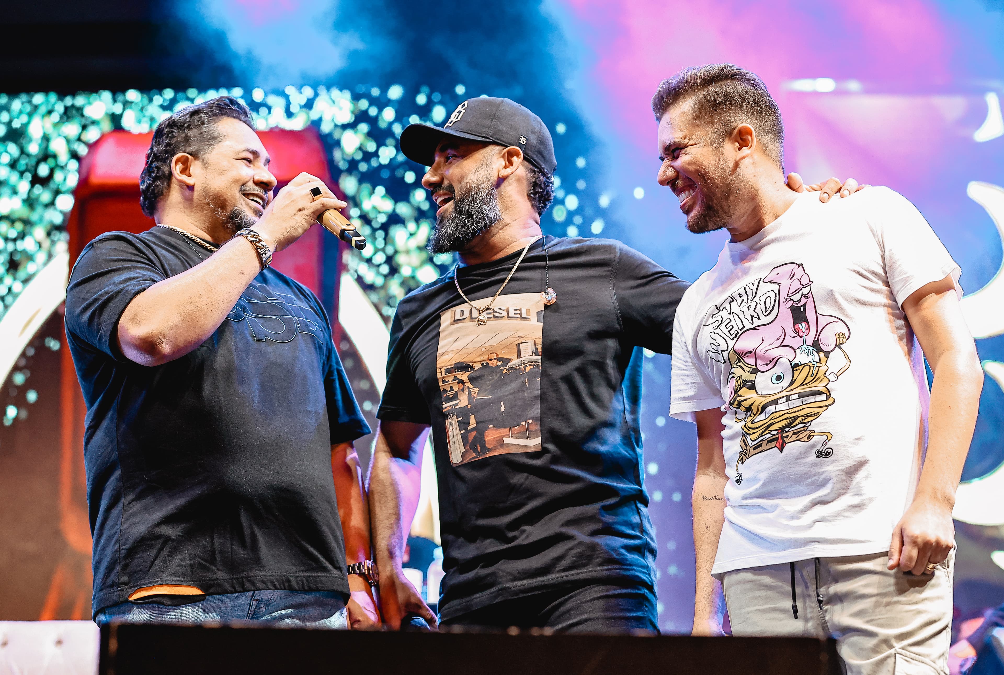 Fenagro 2023 em Salvador com shows de Luz Vermelha e À Vontade neste fim de semana