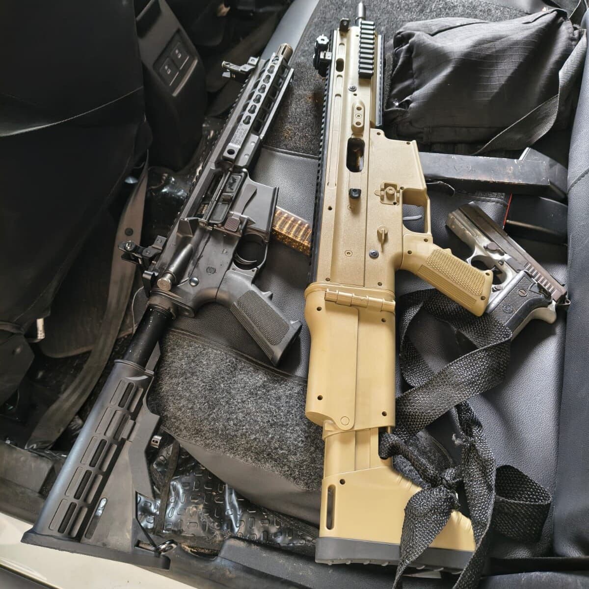 Confronto armado no IAPI, em Salvador, deixa homem morto e PM apreende armas