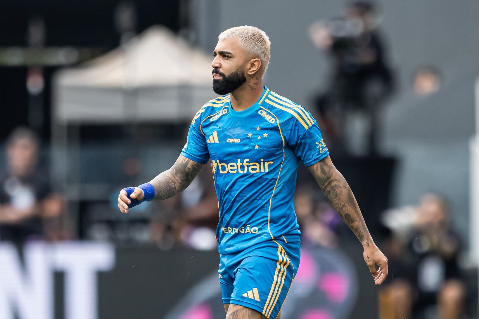 Neymar pede contratação de Gabigol ao Santos em negociação de renovação