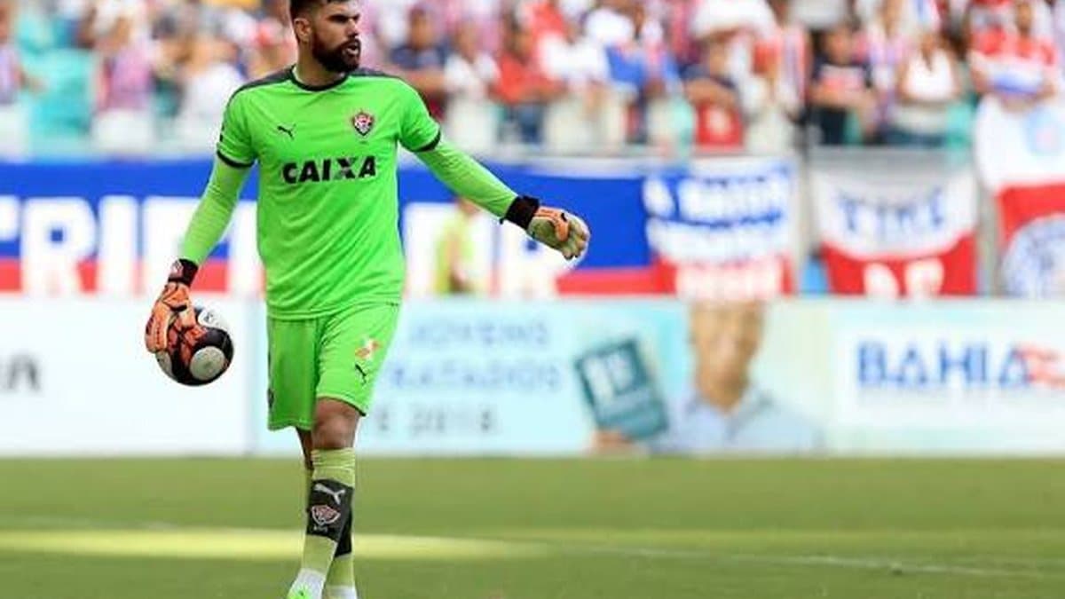 Guarani contrata Fernando Miguel como goleiro para a temporada de 2026