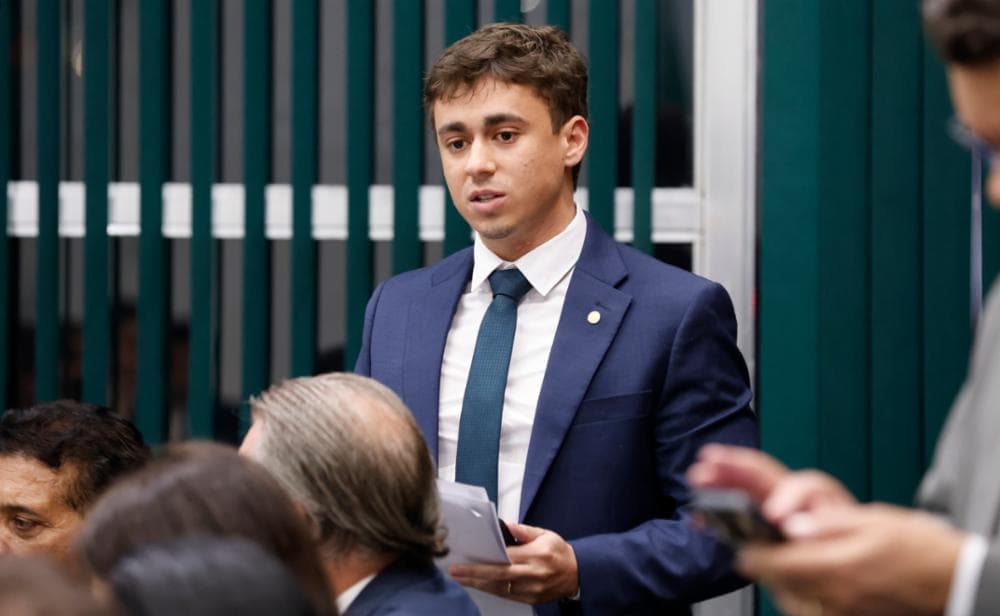 Nikolas Ferreira pode assumir ministério se Flávio Bolsonaro vencer eleições 2026