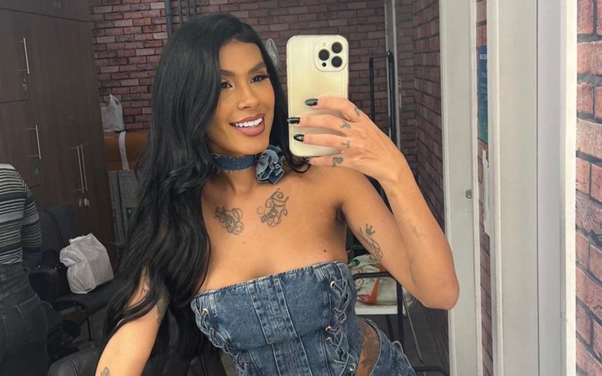 Pocah é vista com ex-jogador Arthur Pelagio em clima íntimo no Rio de Janeiro