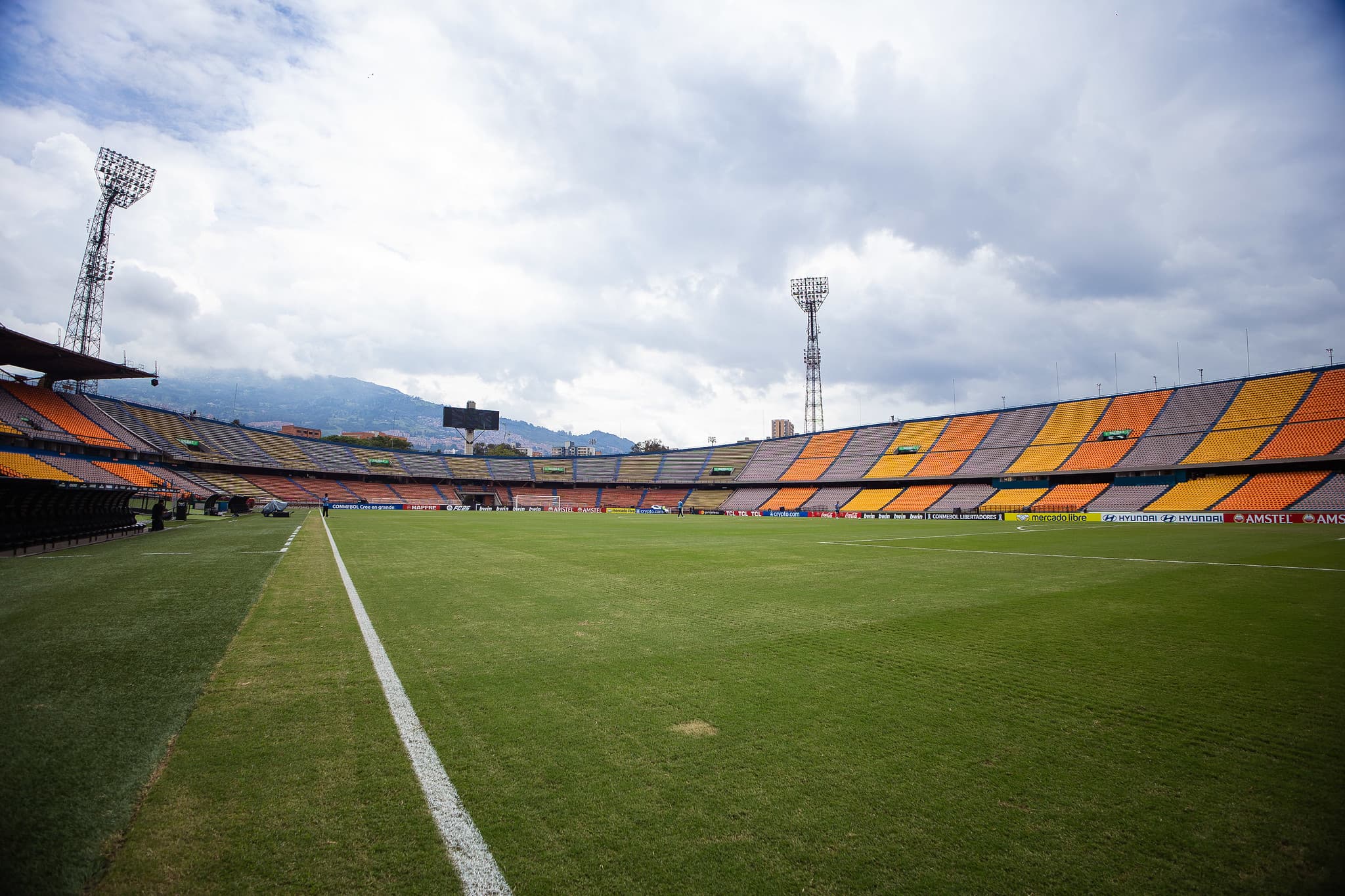 Final da Copa Colômbia tem briga de torcidas e quase 60 feridos