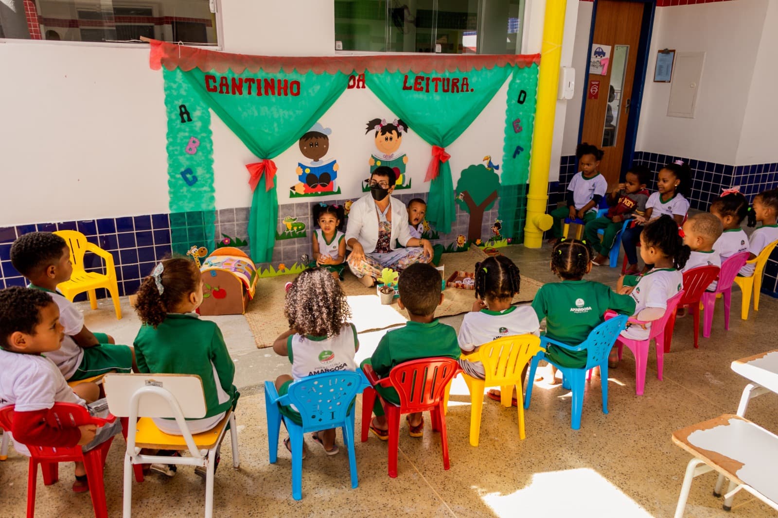 Bahia: Programa de alfabetização une estado e 417 municípios