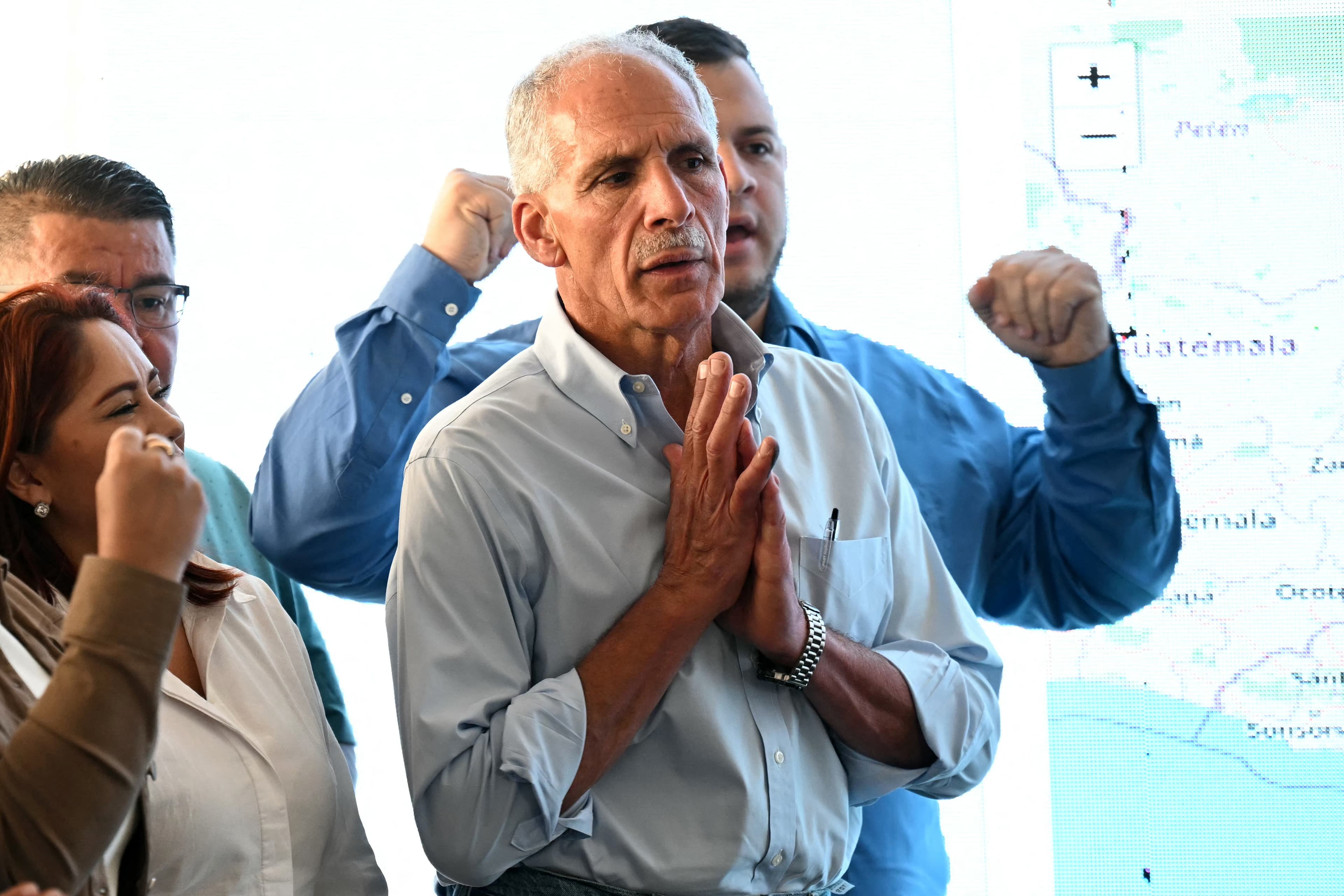 Nasry Asfura, apoiado por Trump, é o novo presidente de Honduras