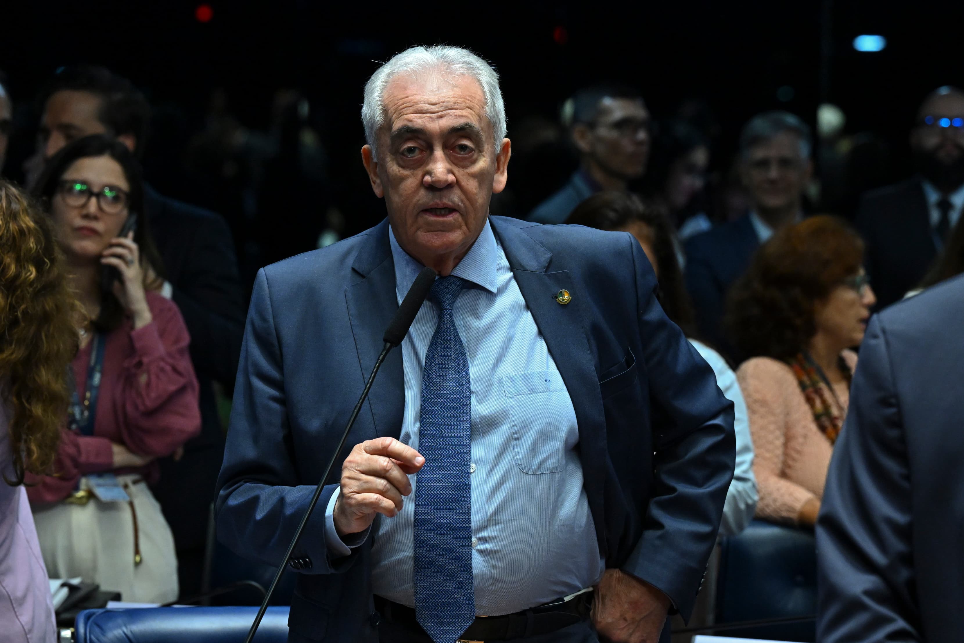 Otto Alencar defende Moraes e exalta papel do ministro na democracia