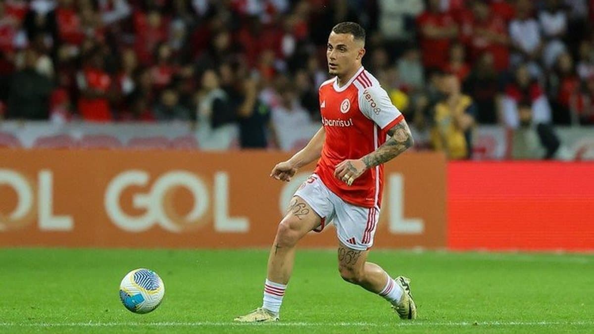 Bahia prepara oferta por Bruno Gomes, mas Internacional faz jogo duro