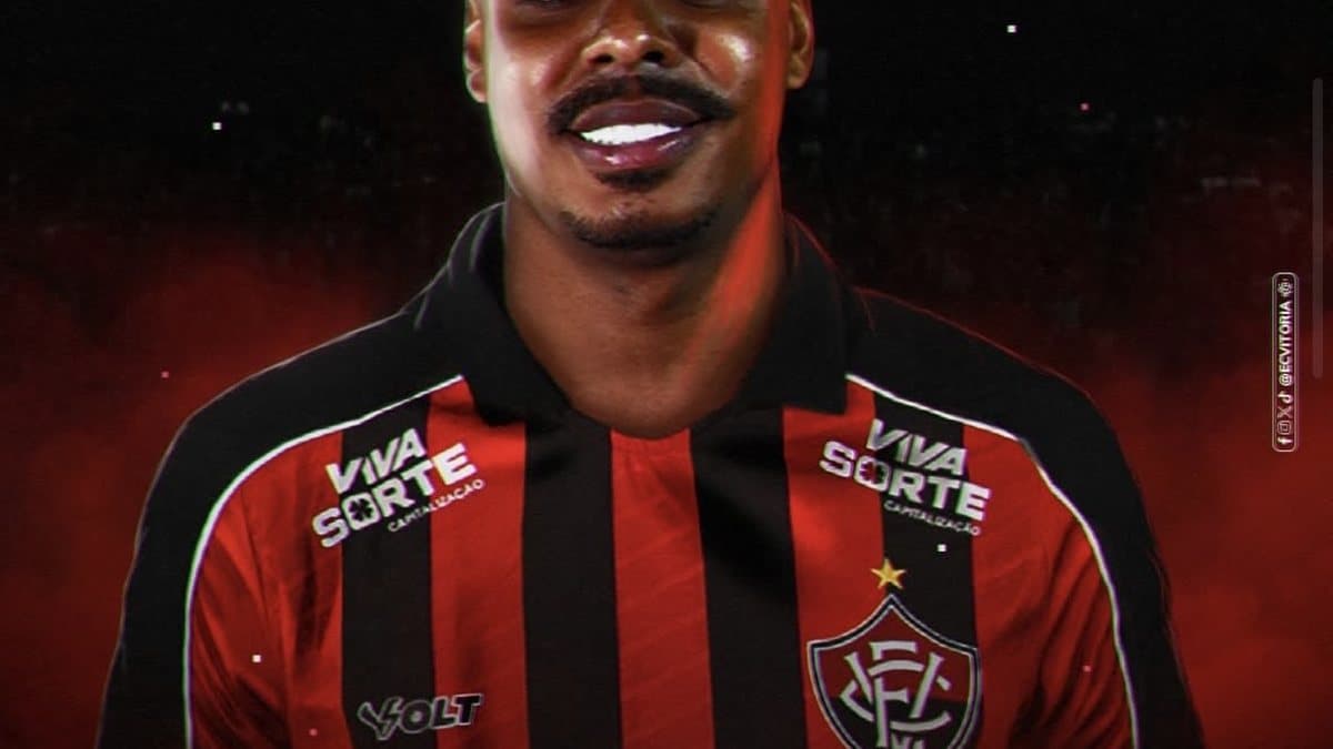 Vitória anuncia Caíque Gonçalves como primeiro reforço para 2026