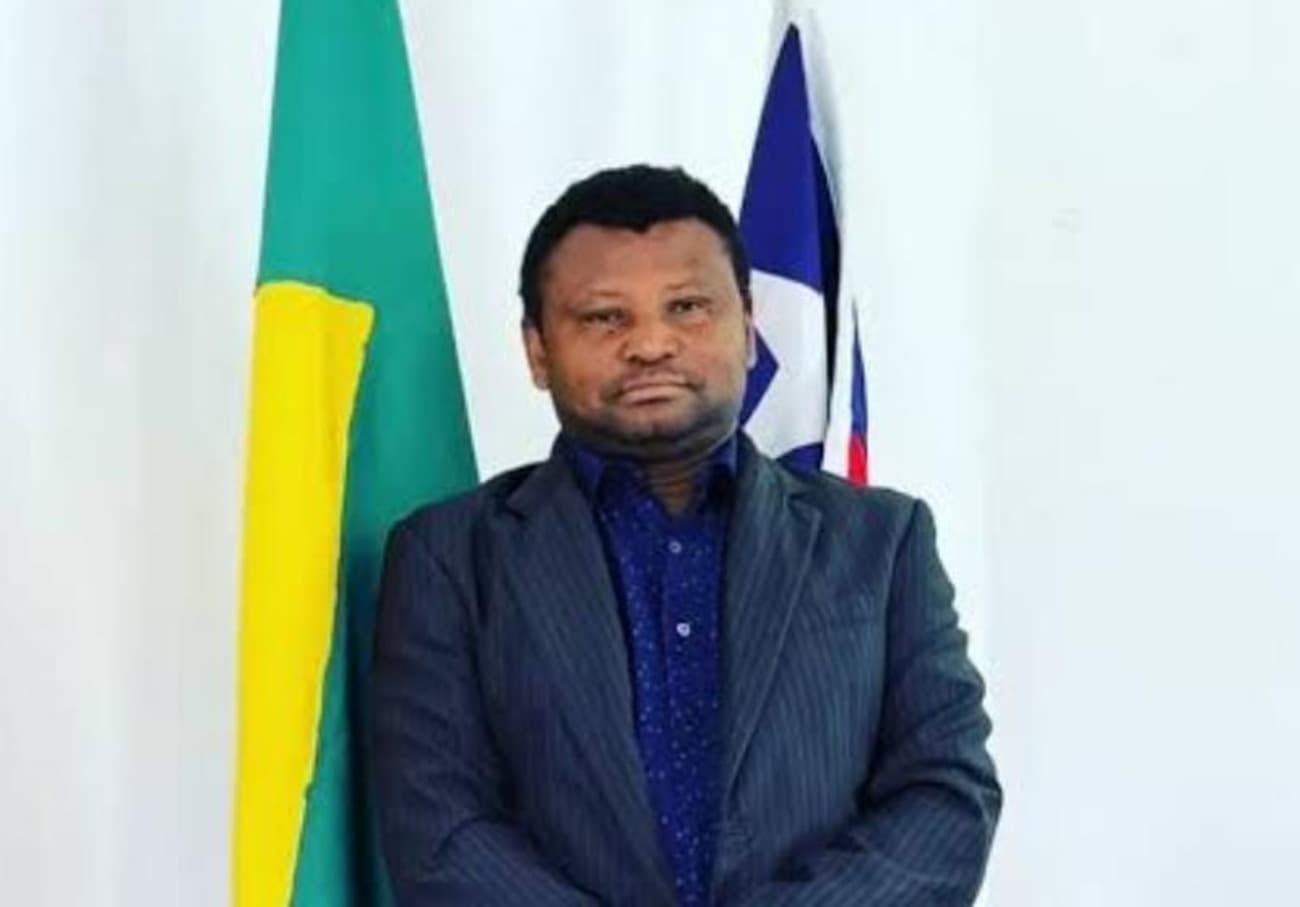 Vereador Sob Prisão Domiciliar Assume Prefeitura de Turilândia, Maranhão