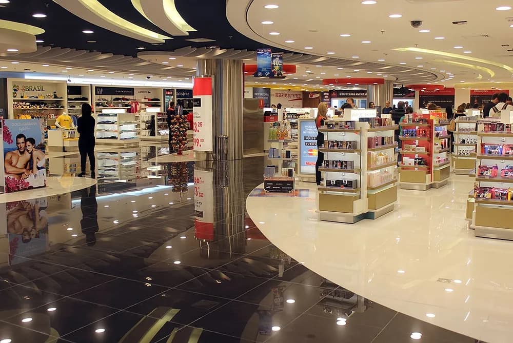 Adeus, Paraguai: Uruguai se torna destino favorito de compras para brasileiros