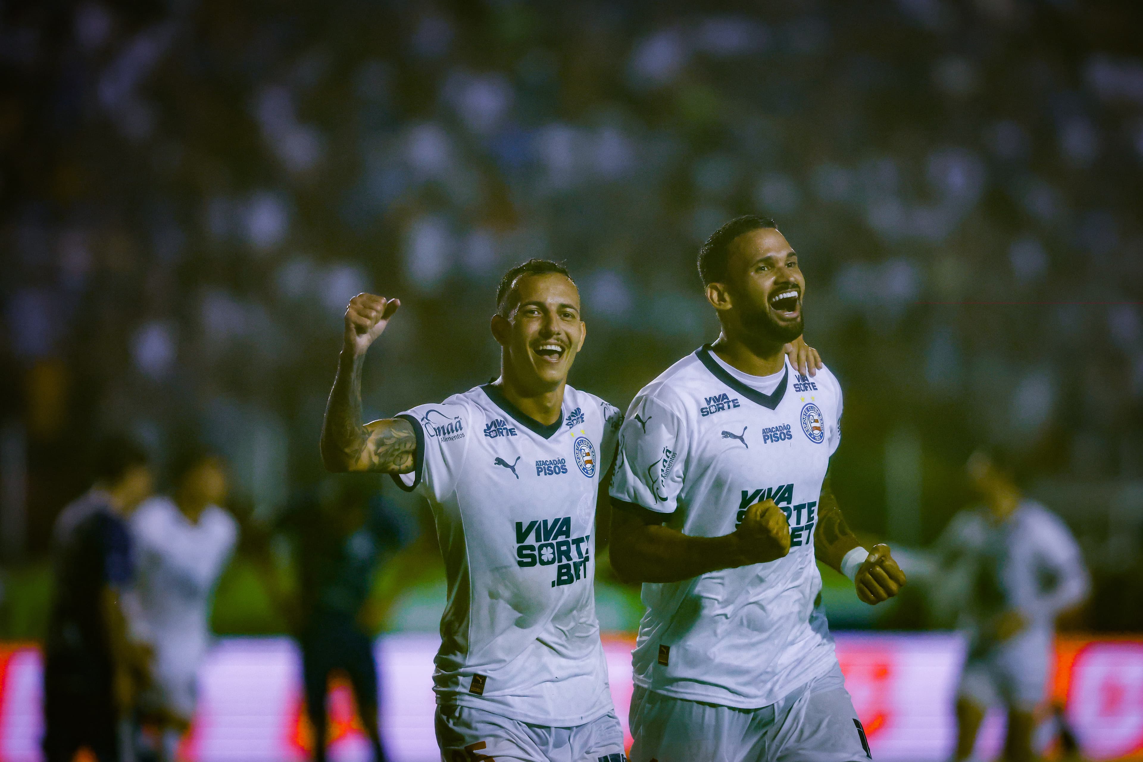 Willian José, atacante do Bahia, está entre as melhores contratações do Brasileirão 2025