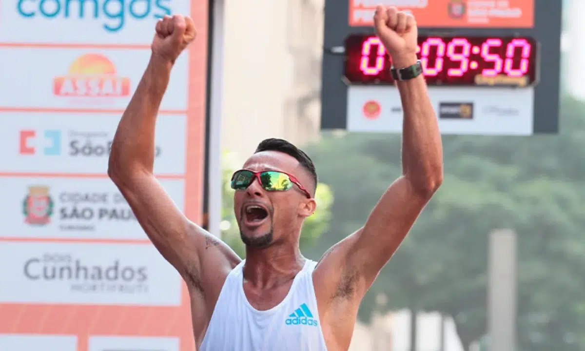 Baiano Fábio Correia brilha na São Silvestre e faz apelo por apoio