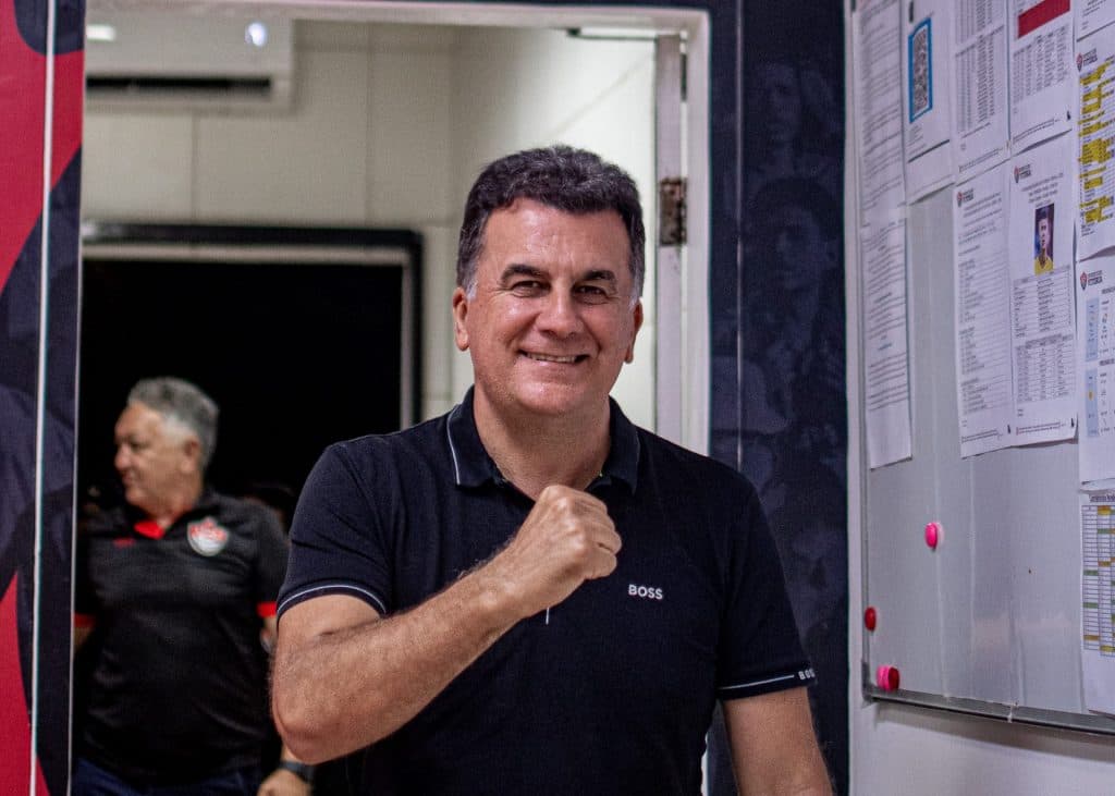 Vitória busca reforços de peso e confirma ‘contratações nível Série A’