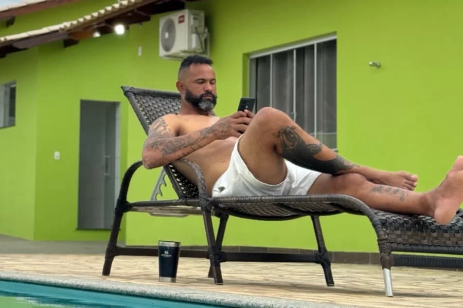 Goleiro Bruno se manifesta após passaporte de Eliza Samudio ser encontrado