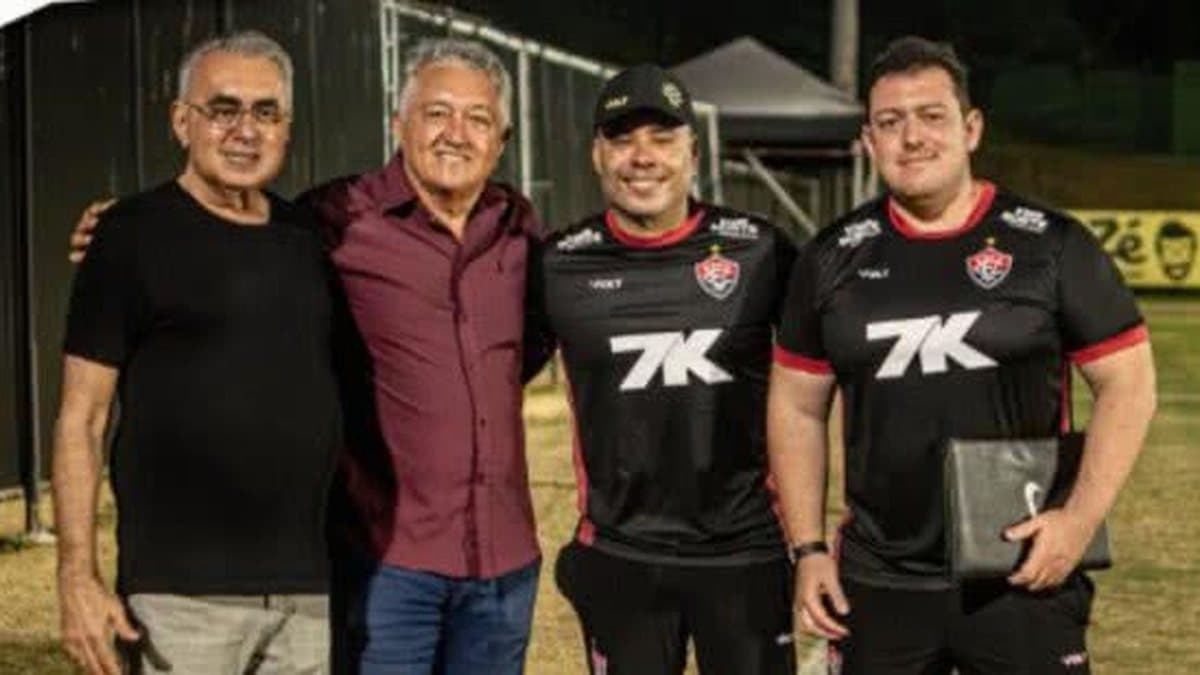 Sérgio Papellin chega em Salvador e já assume comando do futebol do Vitória