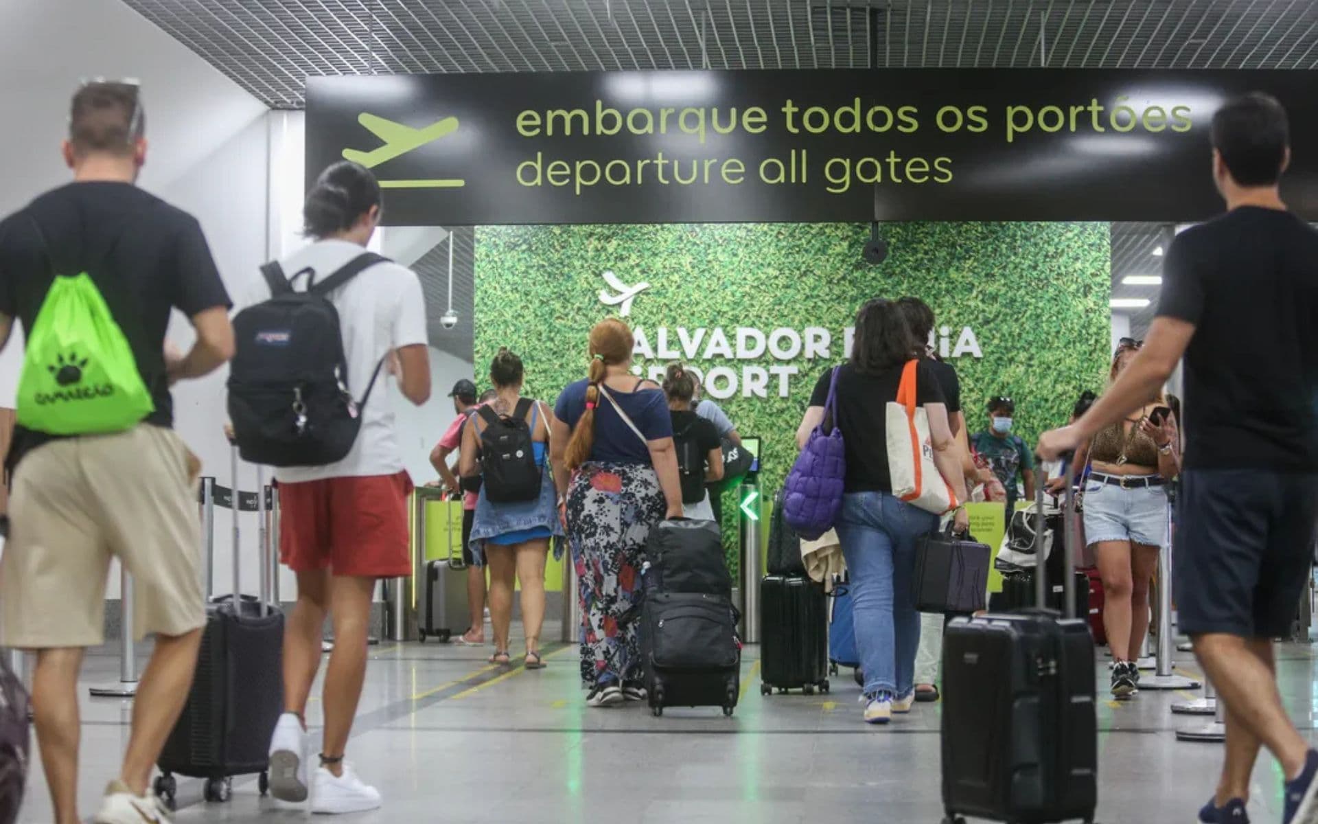 Aeroportos da Bahia batem recorde de passageiros na alta temporada