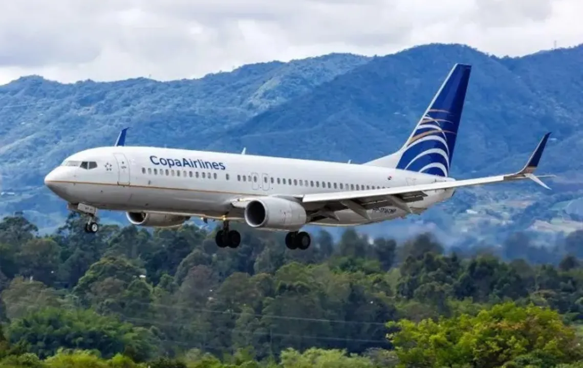 Salvador retoma voo direto para o Panamá após quase seis anos