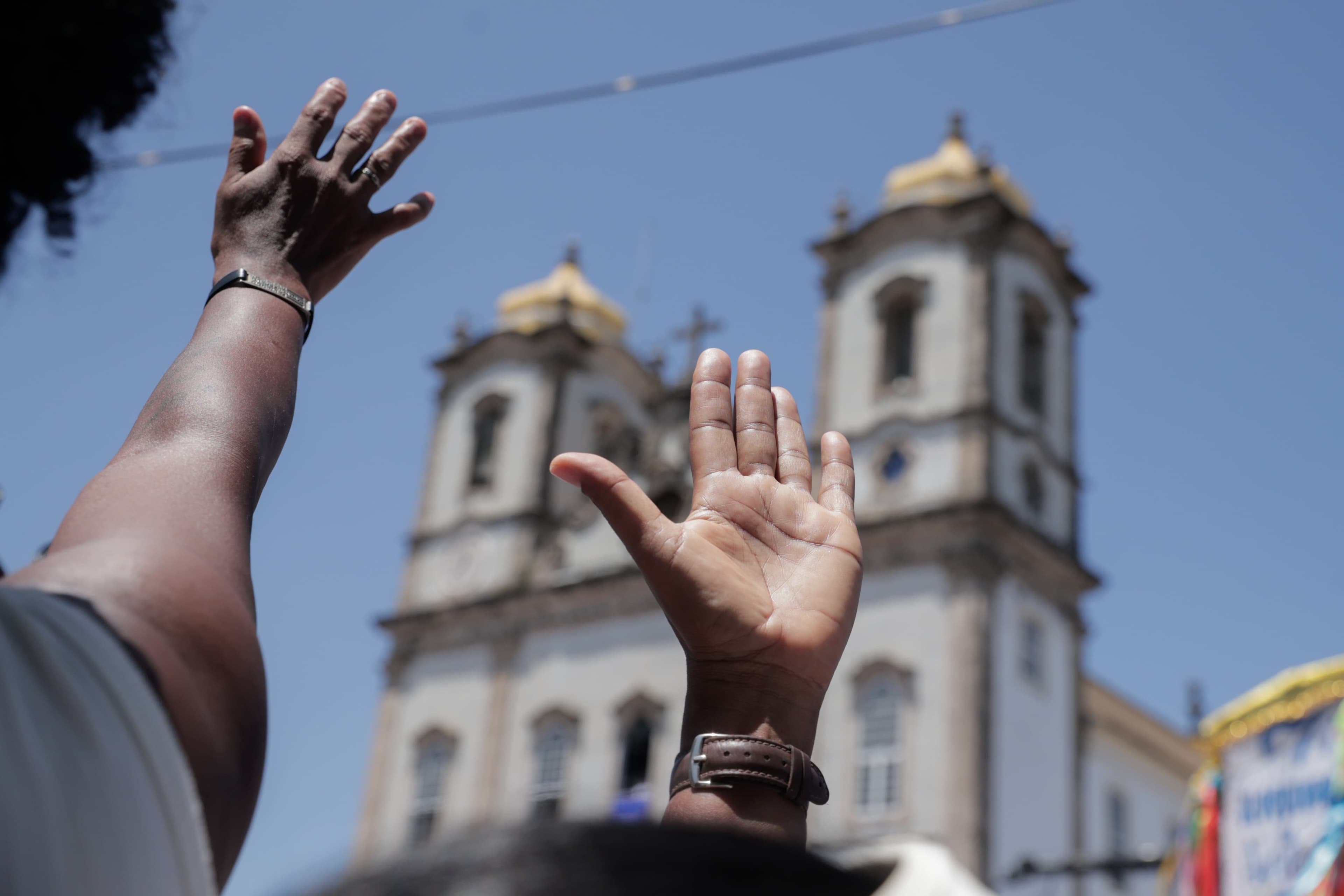 Lavagem do Bonfim em Salvador: Shows e muita folia agitam a quinta-feira
