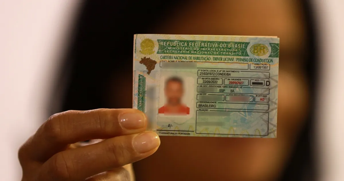 CNH brasileira é reconhecida em Portugal para carros e motos