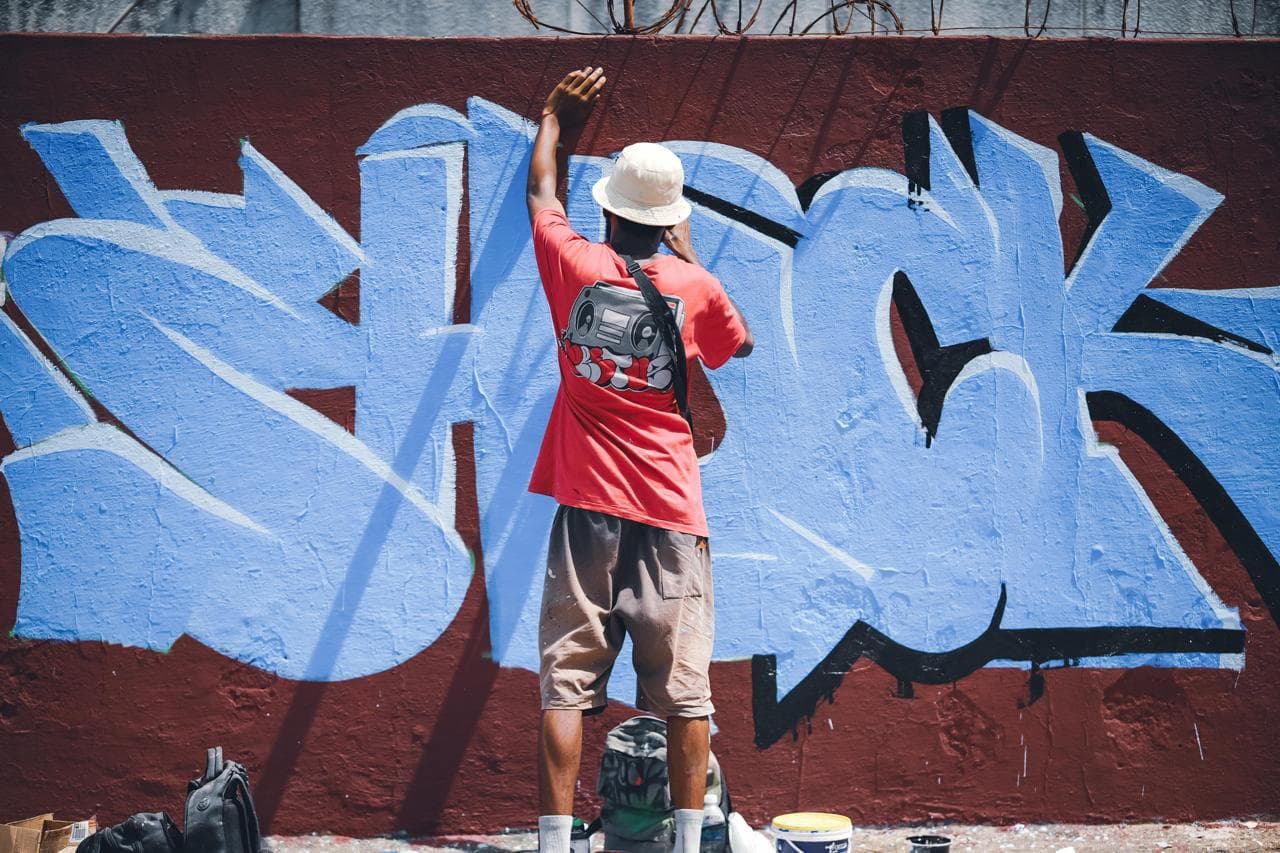 Evento Feijão do Galvão celebra grafite e une comunidade em Salvador