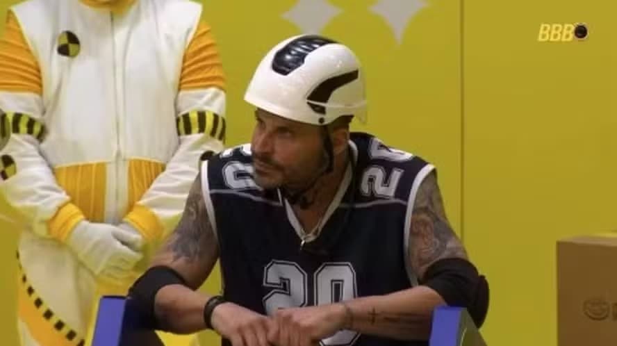 Henri Castelli passa mal no BBB 2026; neurologista detalha causas de convulsão