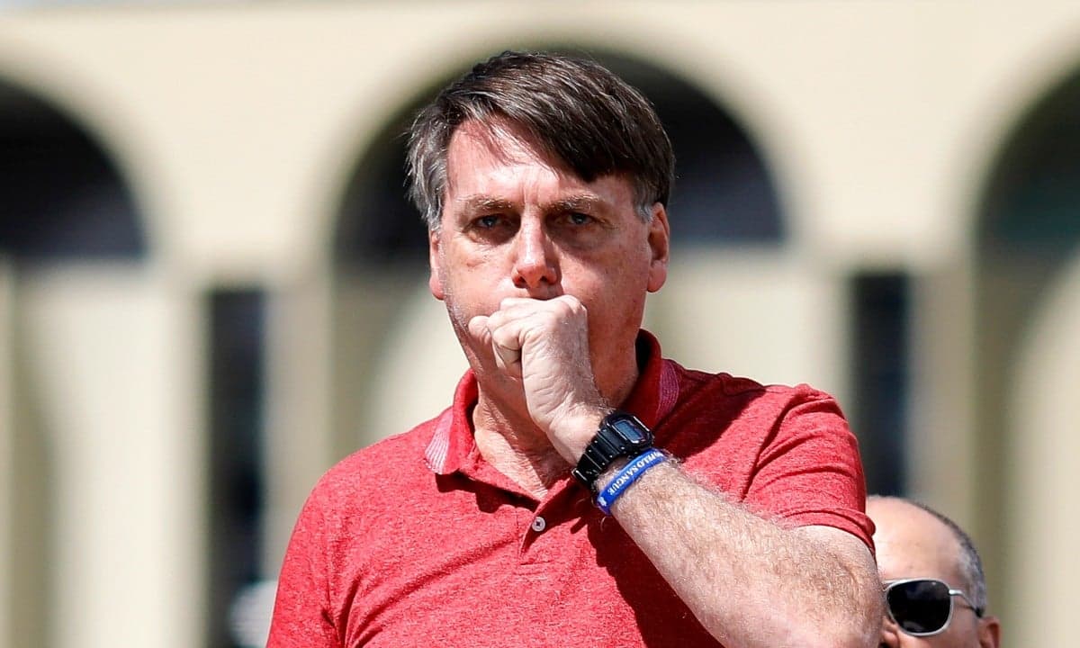 Moraes decide que Bolsonaro irá para Papudinha cumprir prisão