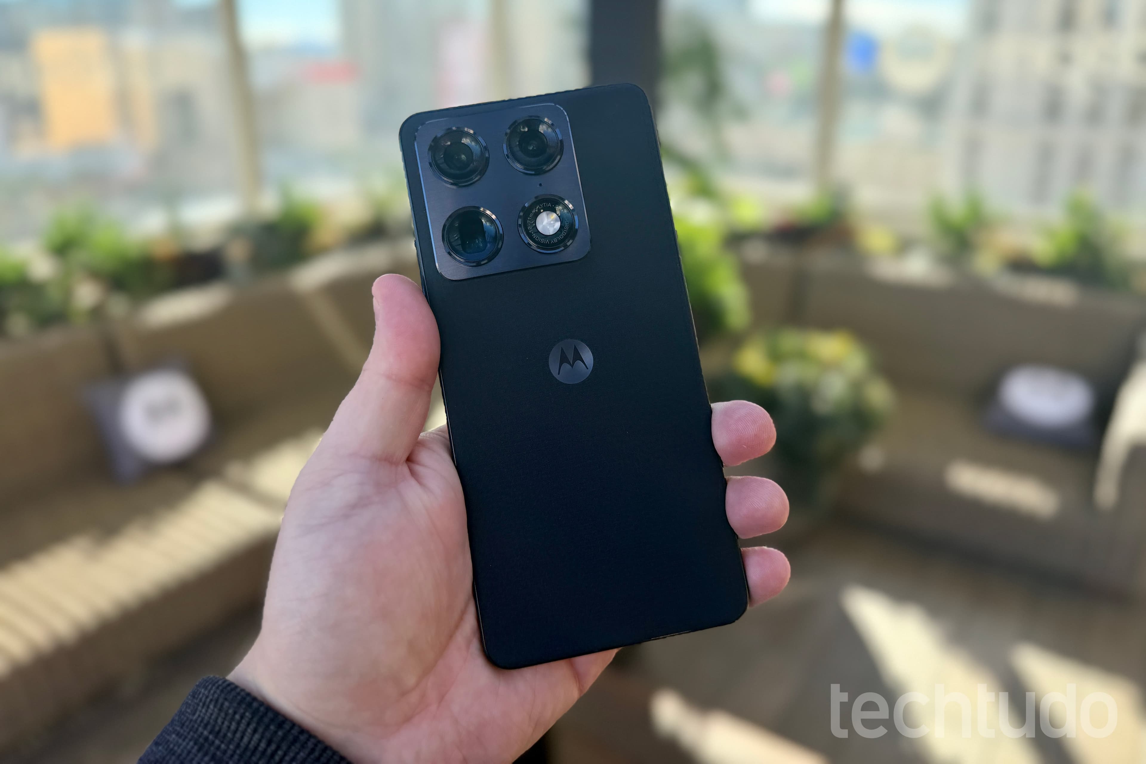 Motorola Signature: Ultra-premium chega para brigar no topo do mercado