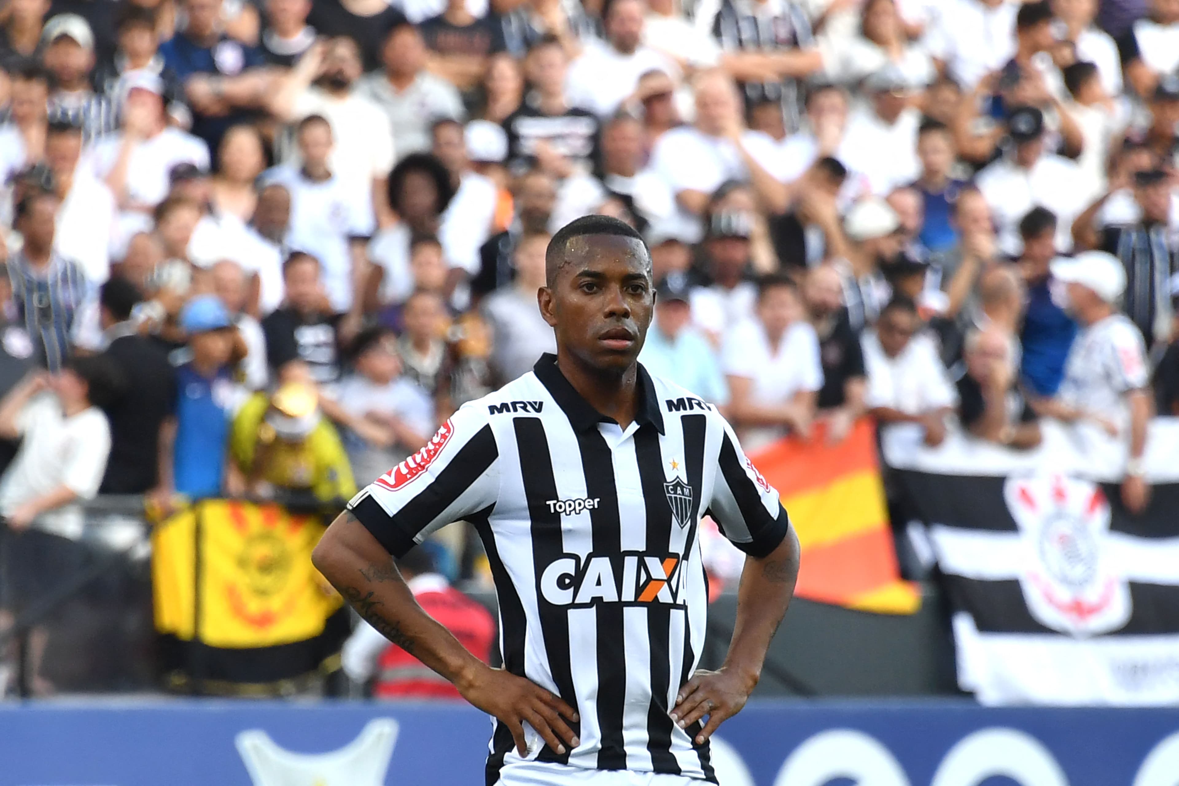 Justiça reduz pena de Robinho em 160 dias por trabalho e estudo