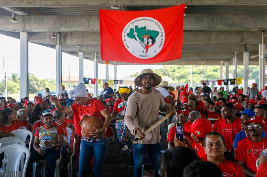 MST realiza encontro nacional em Salvador com ato solidário à Venezuela