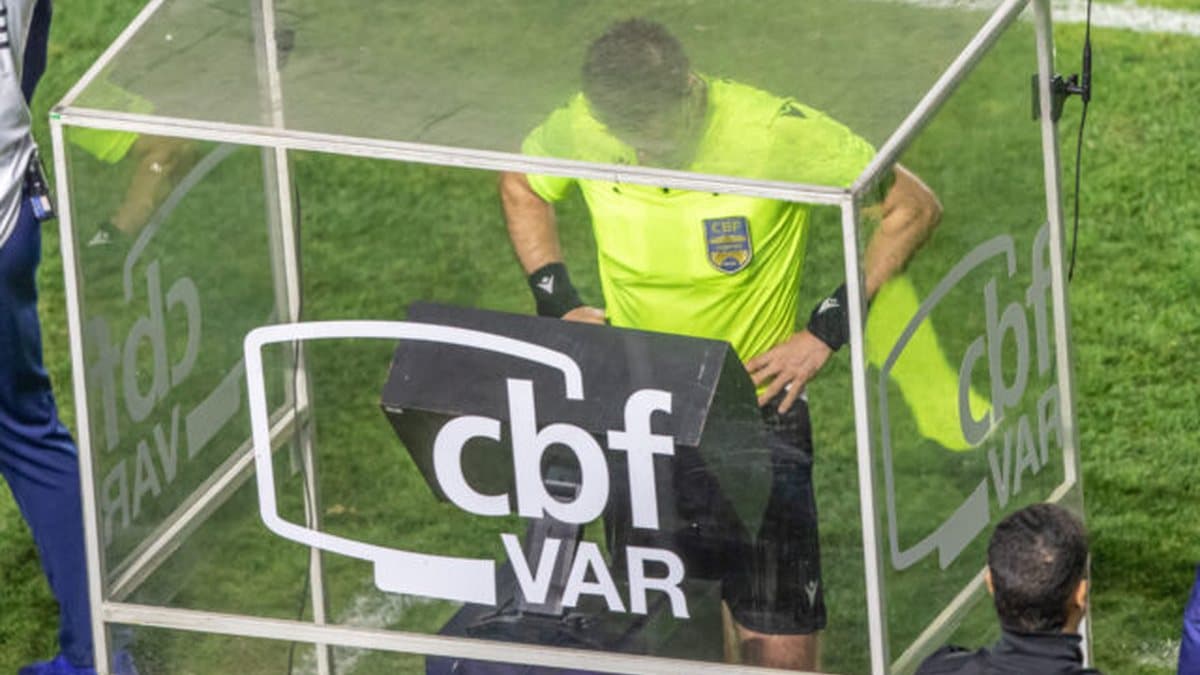 Tecnologia do Impedimento Semiautomático Não Chega no Início do Brasileirão