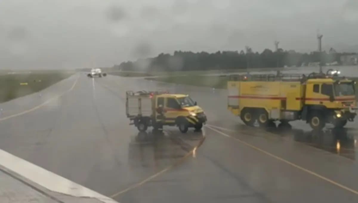 Turbina de avião pega fogo e decolagem é interrompida em Florianópolis