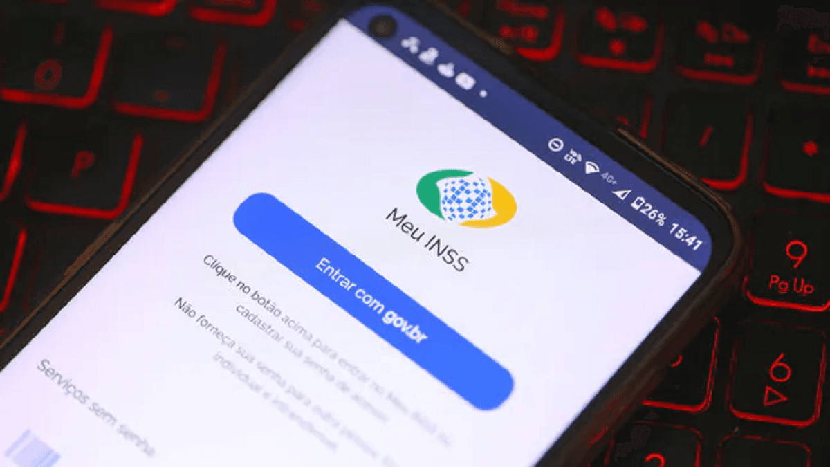 Aplicativo Meu INSS cai pela terceira vez seguida e gera revolta