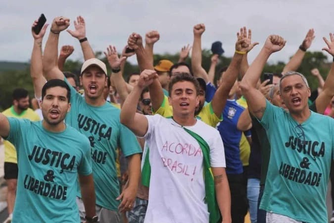 PRF alerta sobre riscos em caminhada de Nikolas Ferreira