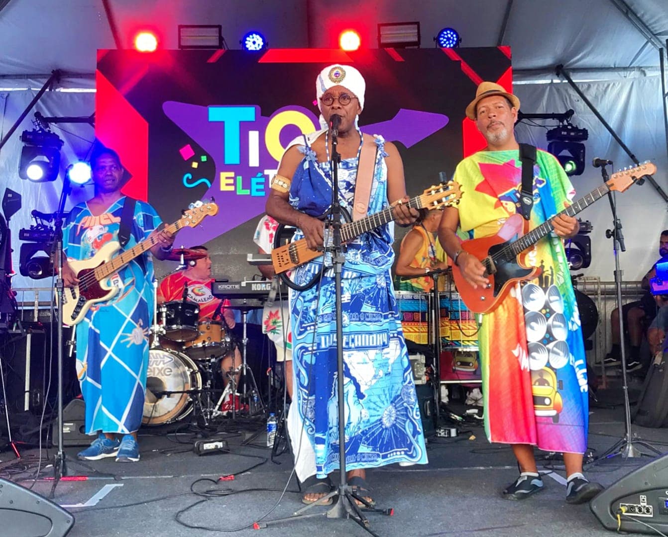 Tio Elétrico agita verão com shows grátis em Salvador e no interior